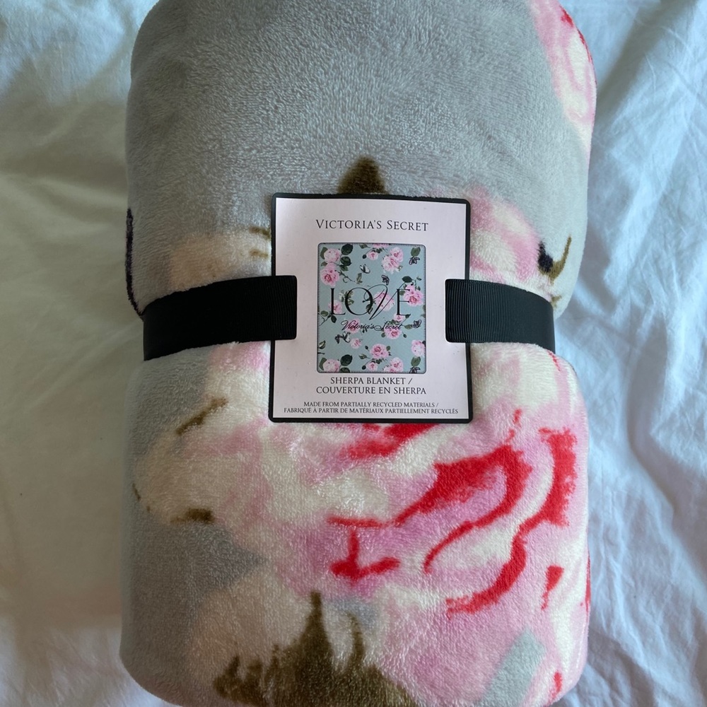Victoria’s Secret Sherpa Blanket